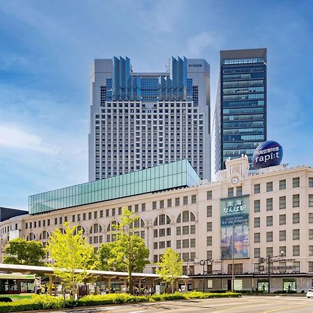 Swissotel Nankai Osaka Exteriör bild The station building