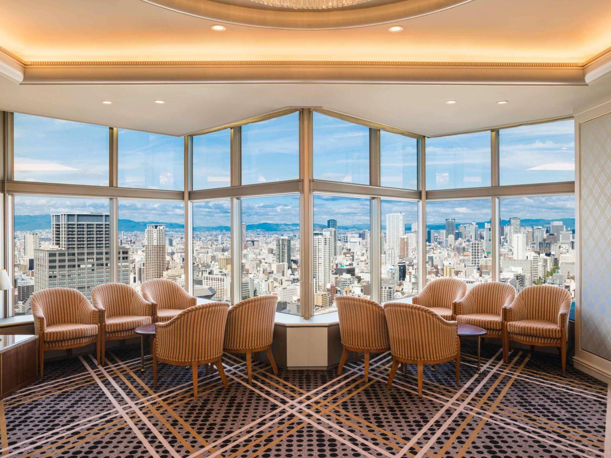 Swissotel Nankai Osaka Exteriör bild Club Lounge