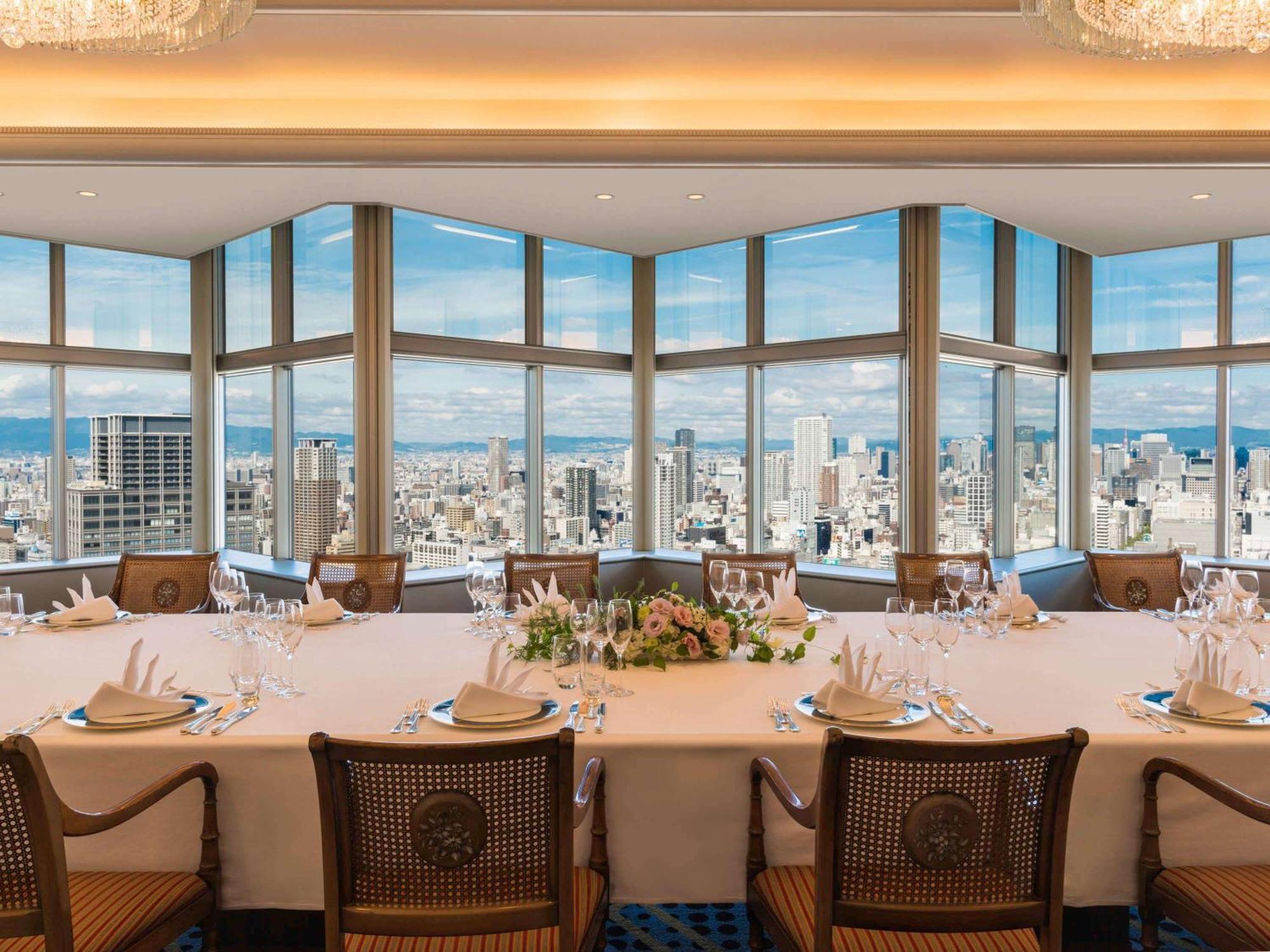 Swissotel Nankai Osaka Exteriör bild The 33rd floor of the hotel